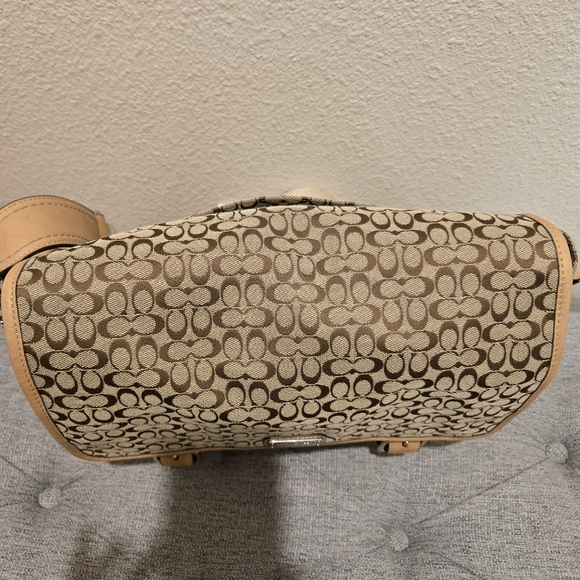 Coach Signature C Jacquard Messenger Satchel Bag F70283 - Picture 8 of 16